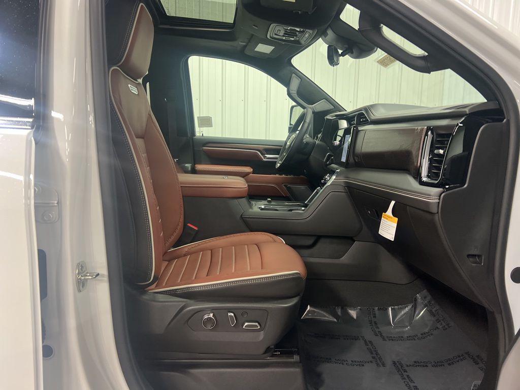 new 2026 GMC Sierra 3500 car, priced at $100,490