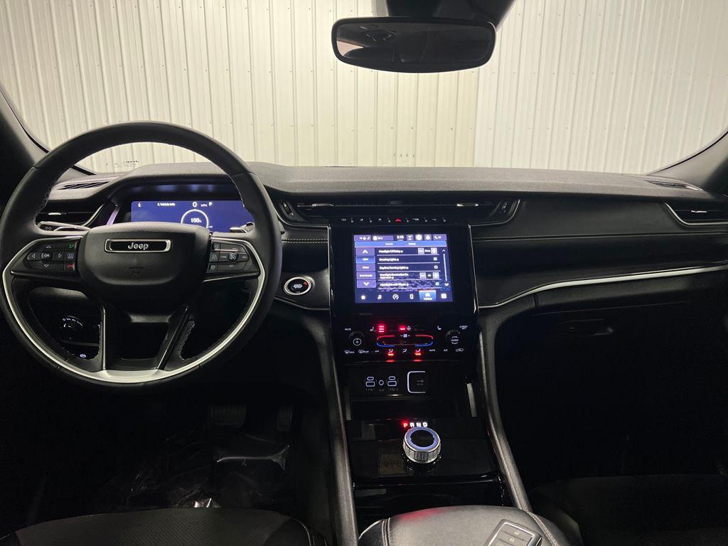 used 2023 Jeep Grand Cherokee car, priced at $29,480