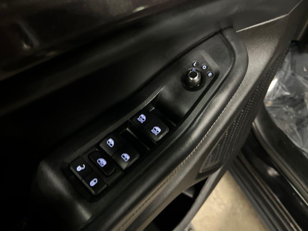 used 2023 Jeep Grand Cherokee car, priced at $29,480