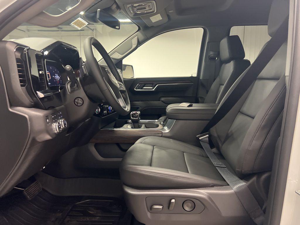 new 2026 GMC Sierra 1500 car, priced at $68,535