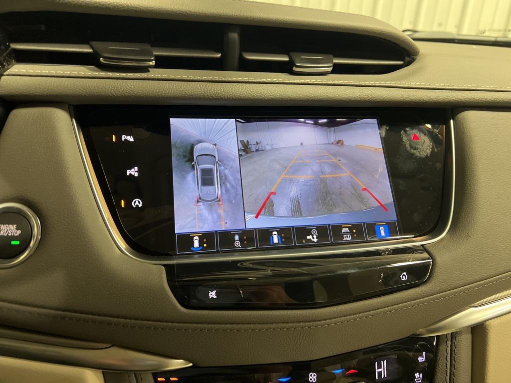 new 2026 Cadillac XT5 car, priced at $61,290