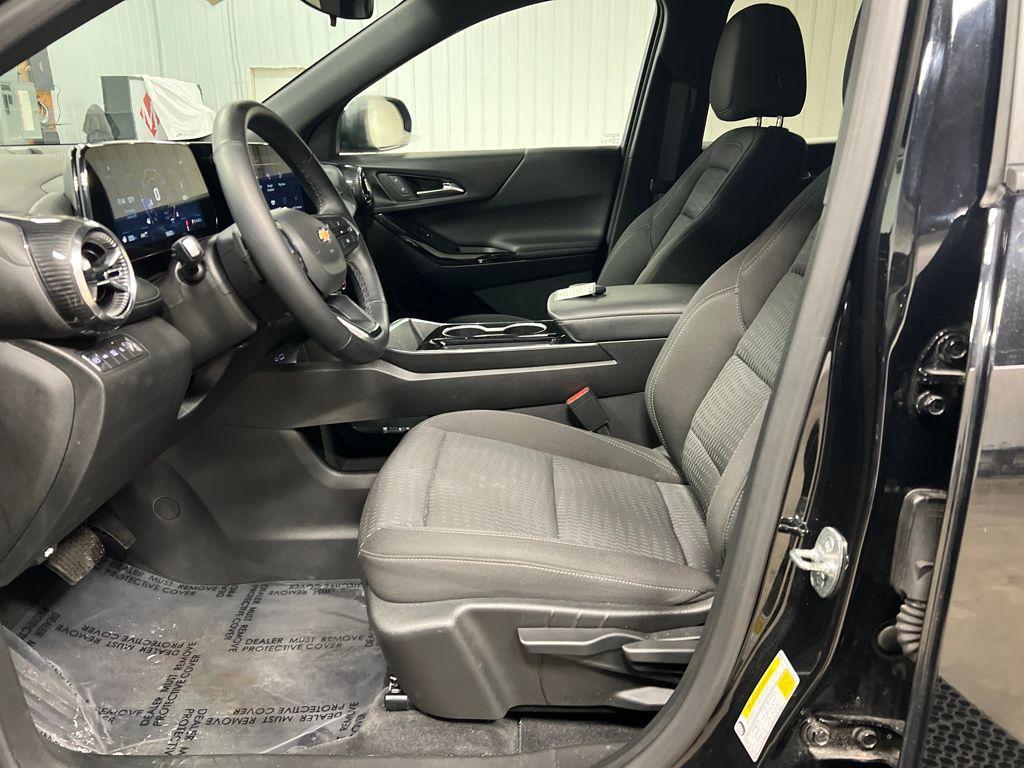 used 2025 Chevrolet Equinox car, priced at $26,880