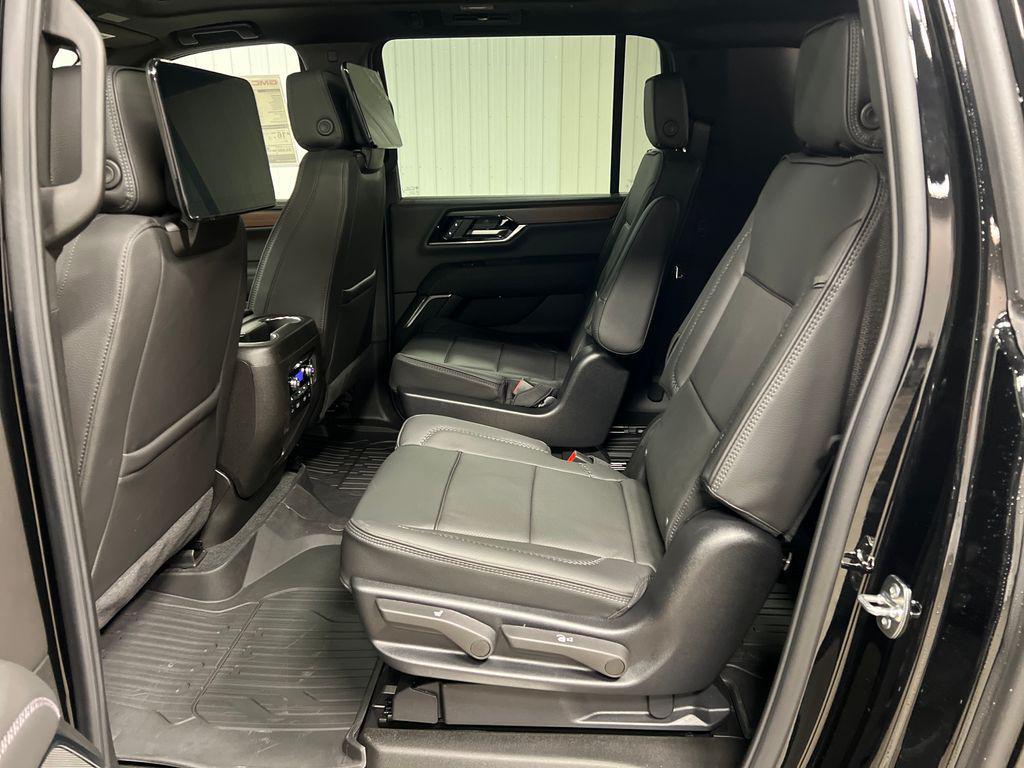 new 2026 GMC Yukon XL car, priced at $100,460