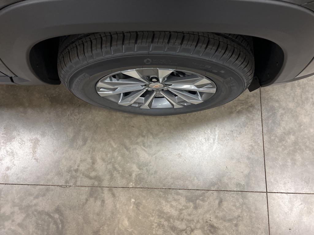 new 2026 Chevrolet Equinox car, priced at $35,195