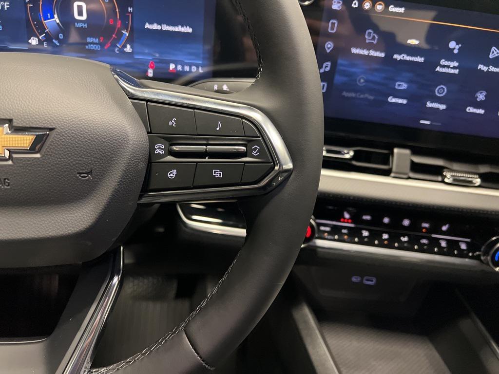 new 2026 Chevrolet Equinox car, priced at $35,195