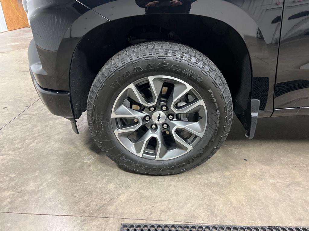 used 2022 Chevrolet Silverado 1500 car, priced at $41,790