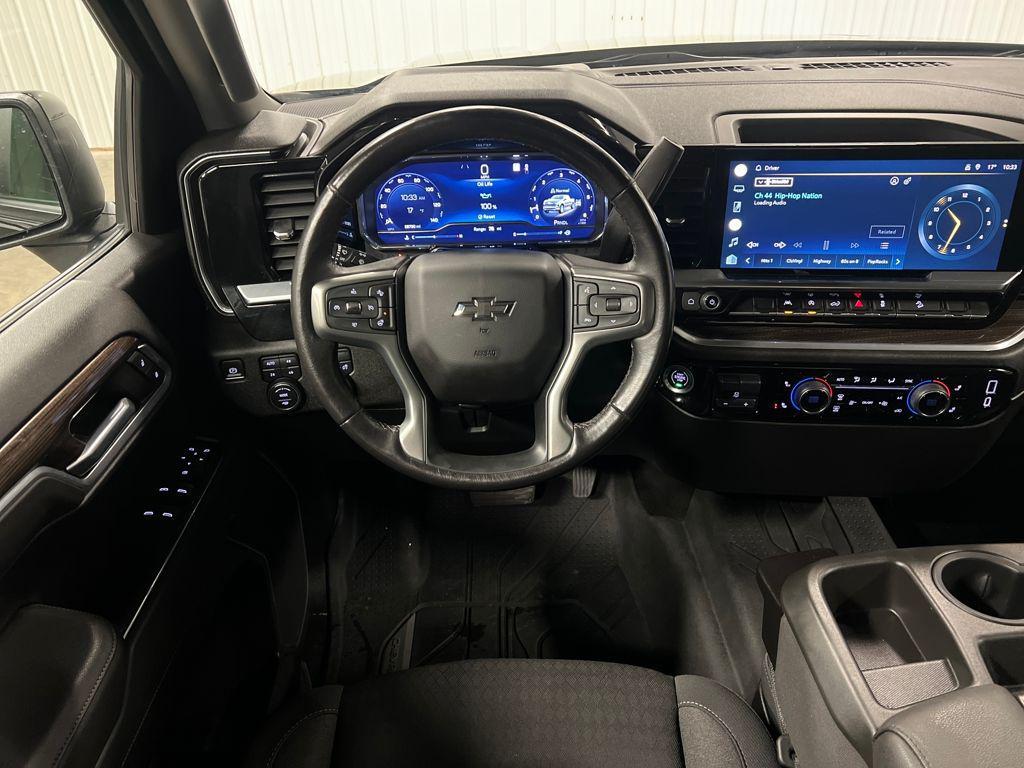 used 2022 Chevrolet Silverado 1500 car, priced at $41,790