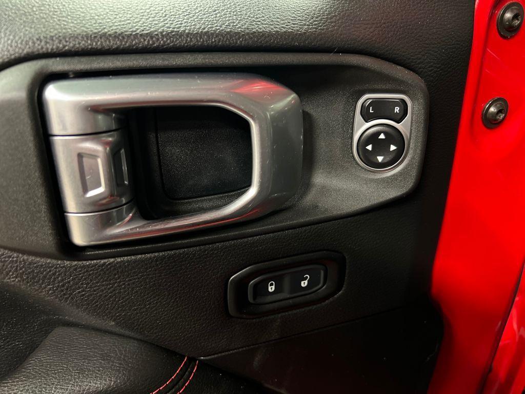 used 2020 Jeep Gladiator car, priced at $32,634