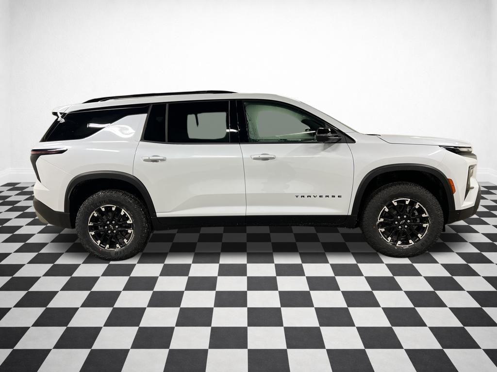 new 2026 Chevrolet Traverse car, priced at $55,040