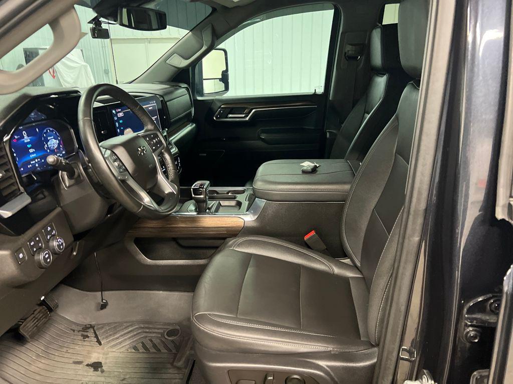 used 2023 Chevrolet Silverado 1500 car, priced at $45,840