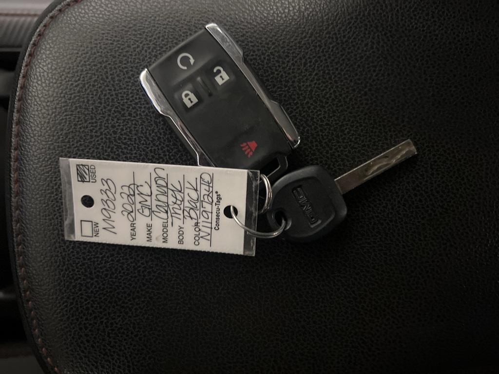 used 2022 GMC Canyon car, priced at $31,970