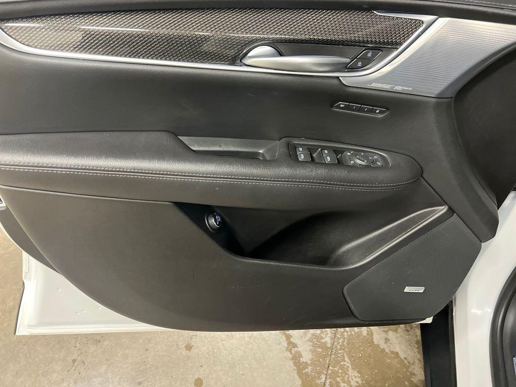 used 2023 Cadillac XT5 car, priced at $41,794