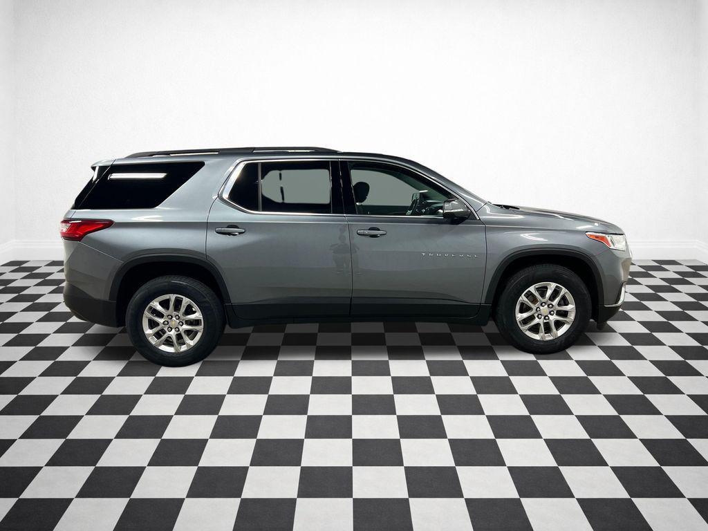 used 2021 Chevrolet Traverse car, priced at $21,298