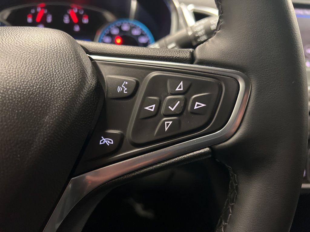 used 2024 Chevrolet Equinox car, priced at $22,980