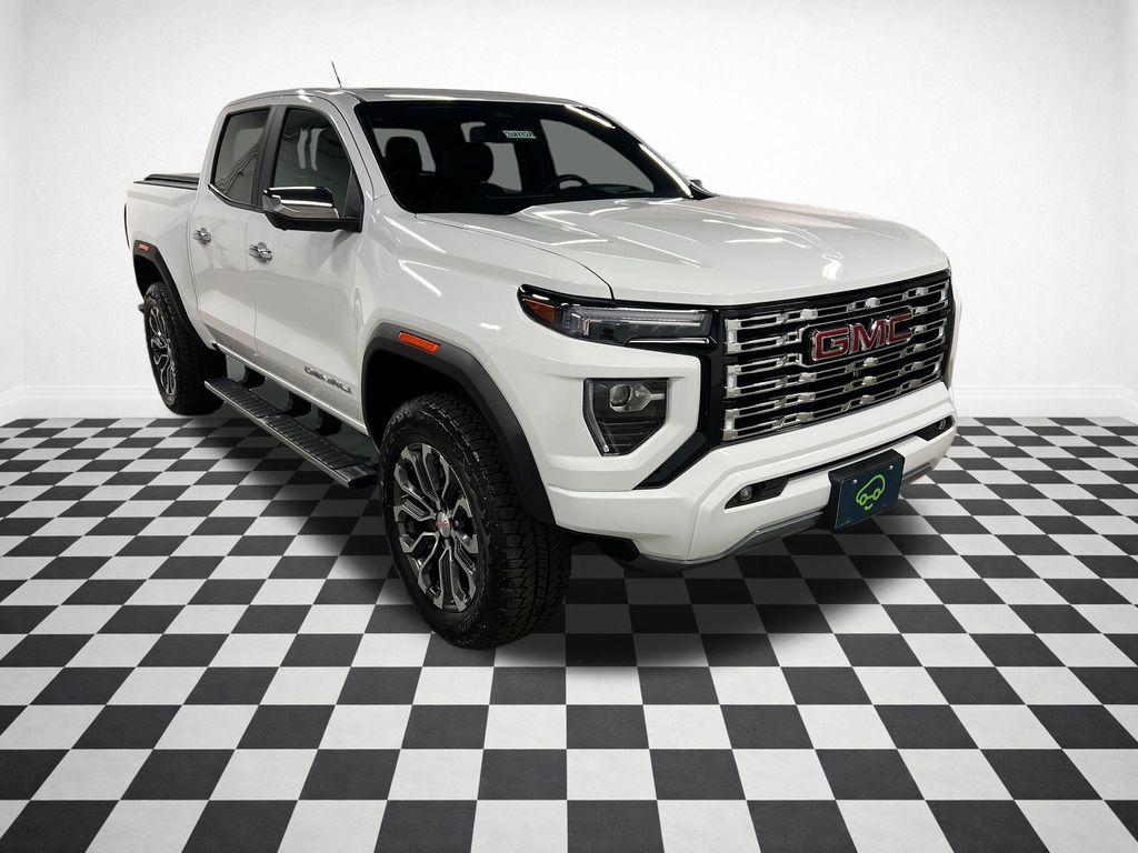 used 2024 GMC Canyon car, priced at $43,712