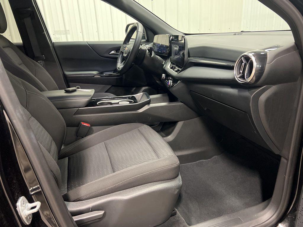 used 2025 Chevrolet Equinox car, priced at $26,983