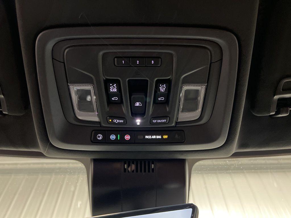 new 2026 GMC Sierra 3500 car, priced at $101,070