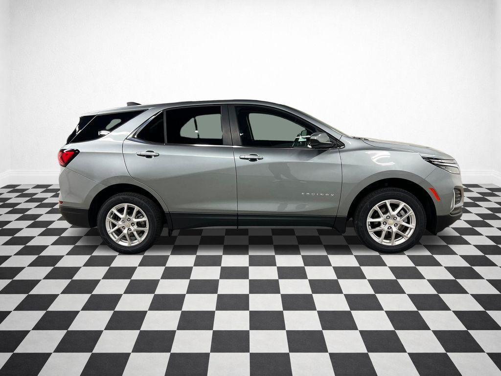 used 2024 Chevrolet Equinox car, priced at $23,556
