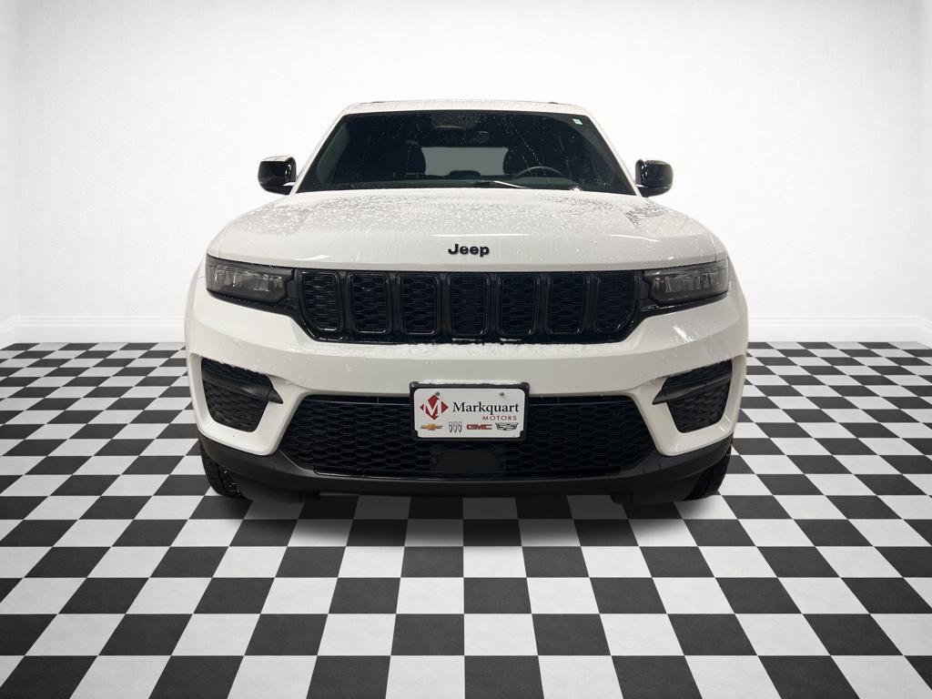 used 2023 Jeep Grand Cherokee car, priced at $23,970