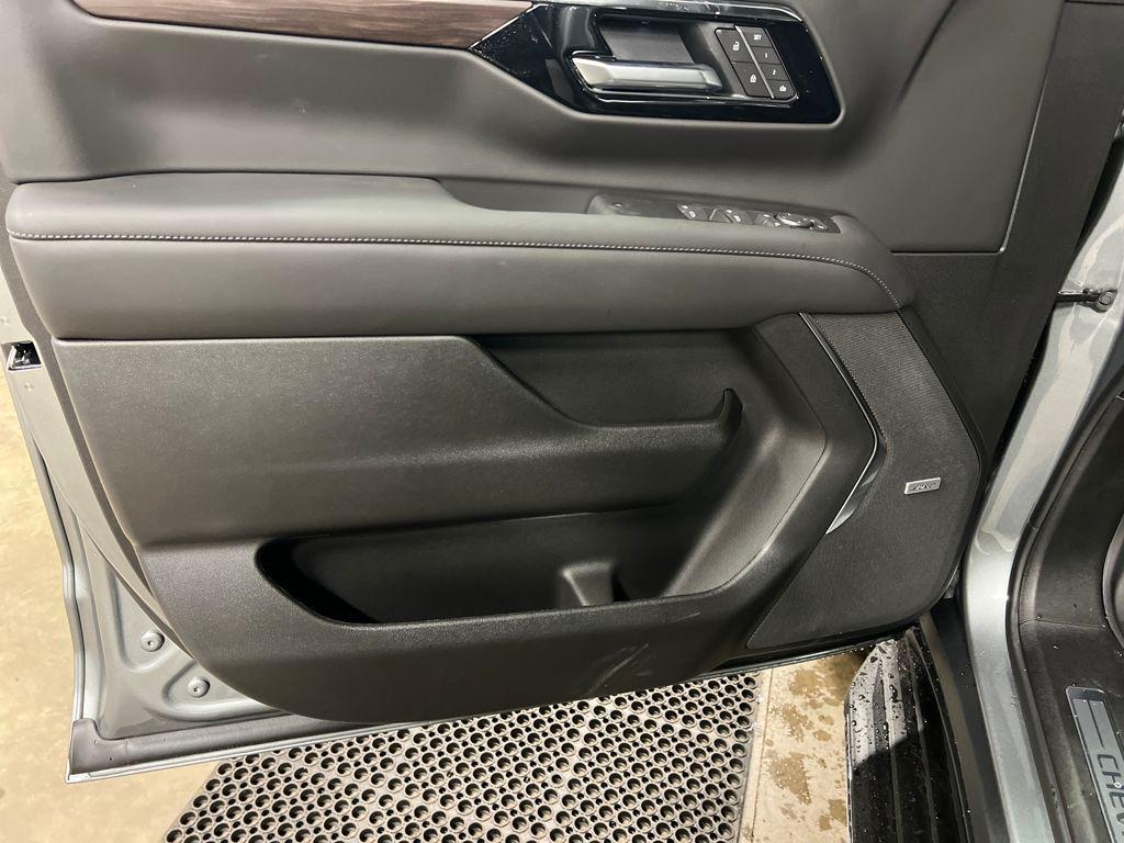 new 2026 Chevrolet Tahoe car, priced at $76,285