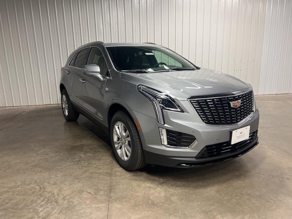 new 2026 Cadillac XT5 car, priced at $48,220