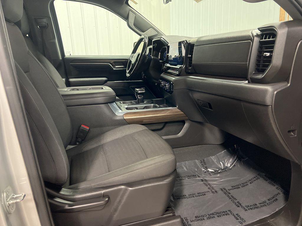 used 2022 Chevrolet Silverado 1500 car, priced at $32,857