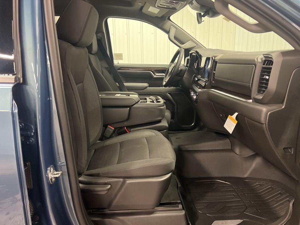 new 2026 GMC Sierra 1500 car, priced at $56,200