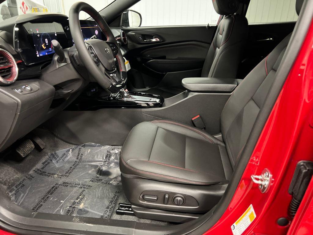 new 2026 Chevrolet Trax car, priced at $28,885