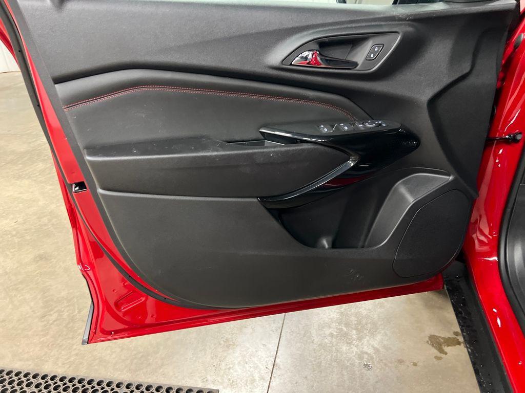 new 2026 Chevrolet Trax car, priced at $28,885