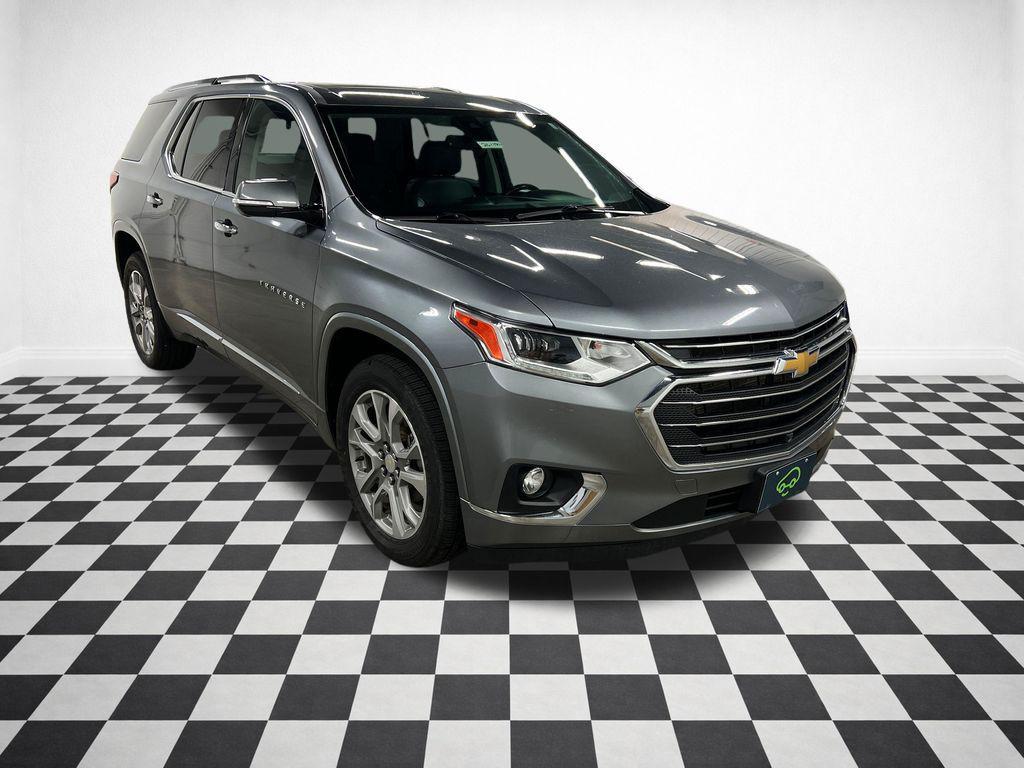 used 2020 Chevrolet Traverse car, priced at $23,693