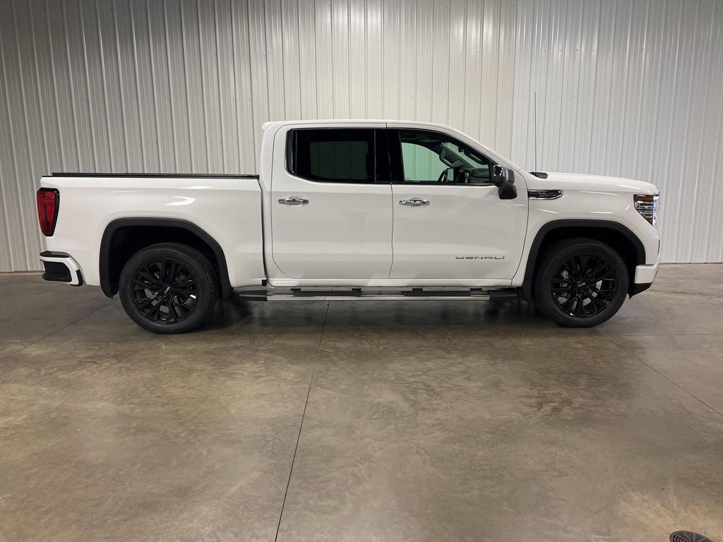 used 2022 GMC Sierra 1500 car, priced at $45,670