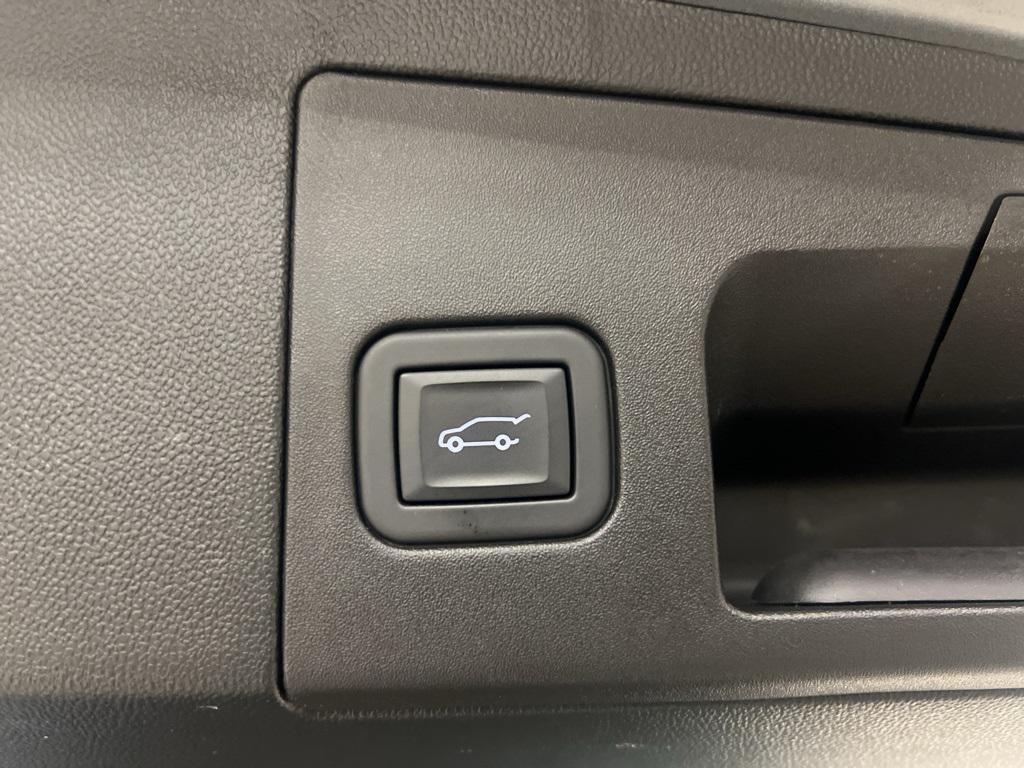 used 2024 Cadillac XT5 car, priced at $43,240