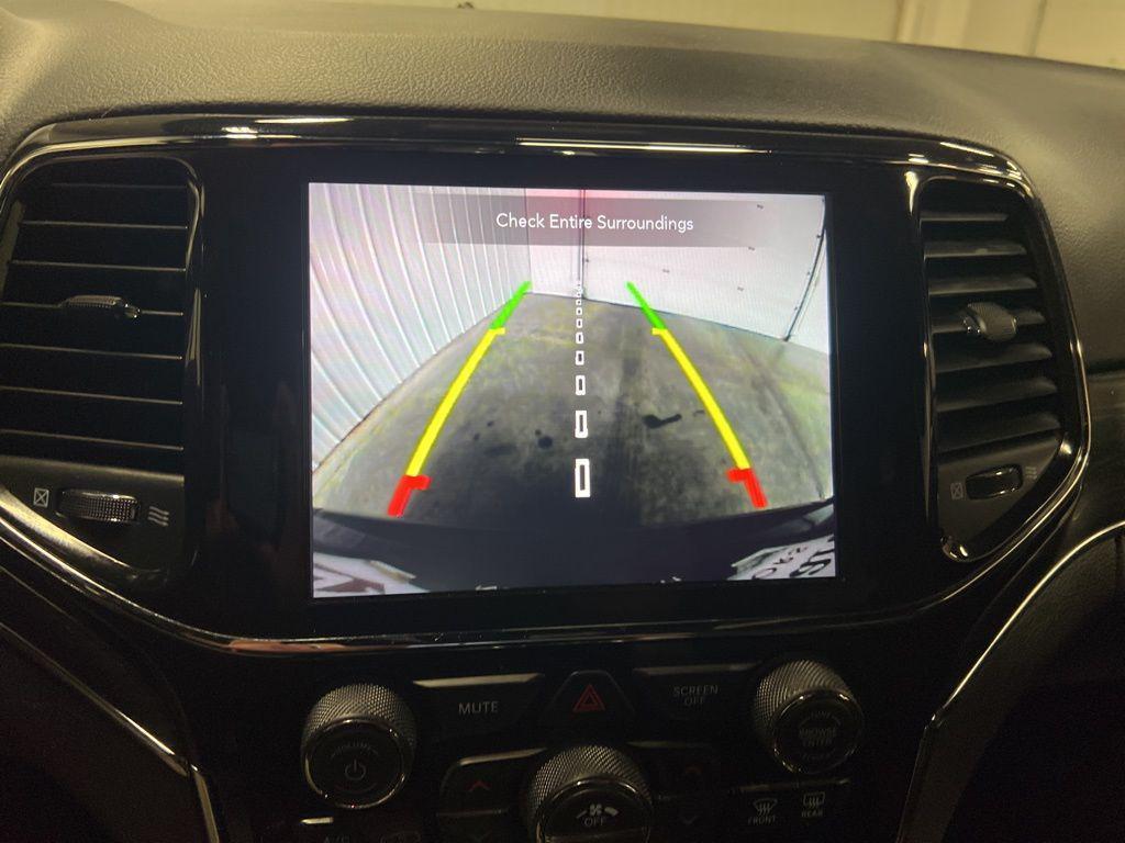 used 2021 Jeep Grand Cherokee car, priced at $25,490