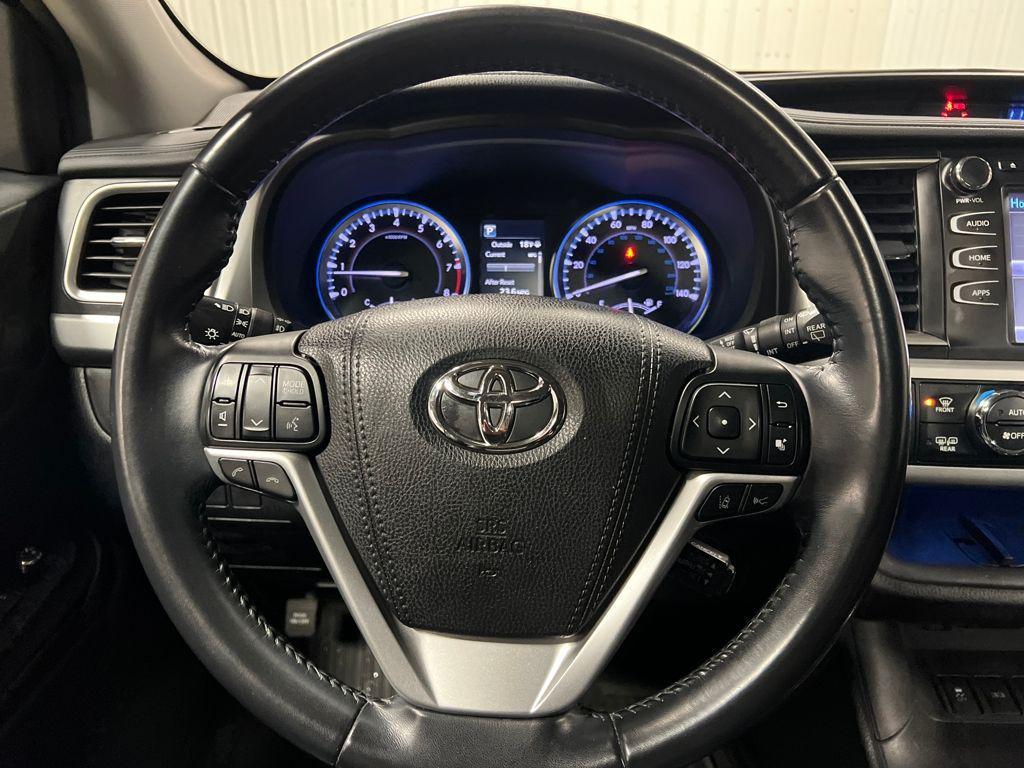used 2018 Toyota Highlander car, priced at $21,980
