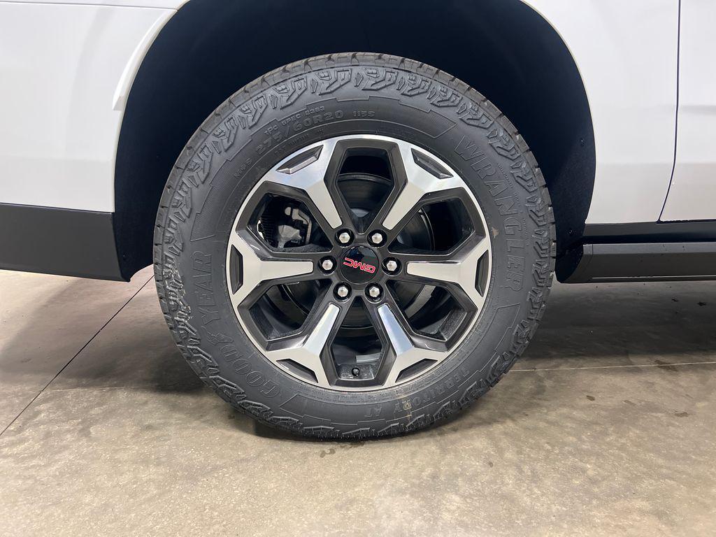 new 2026 GMC Yukon XL car, priced at $107,315