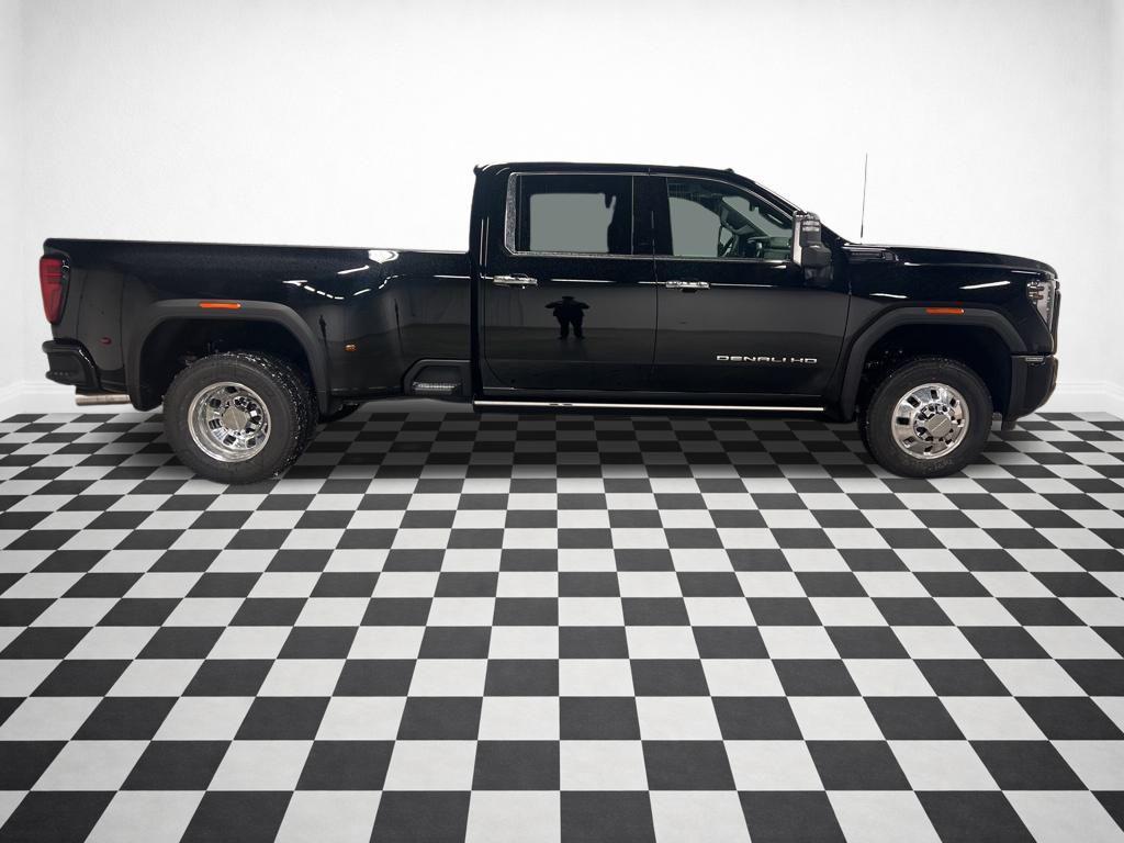 new 2026 GMC Sierra 3500 car, priced at $105,285