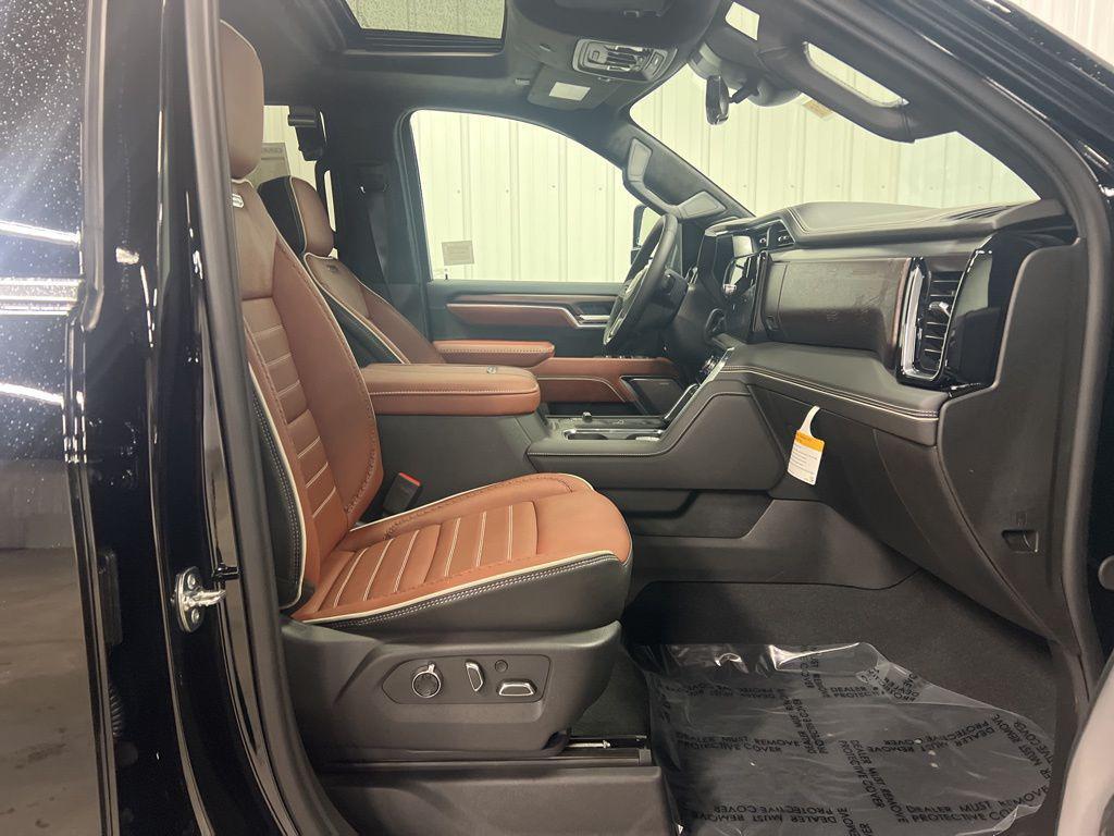 new 2026 GMC Sierra 3500 car, priced at $105,285