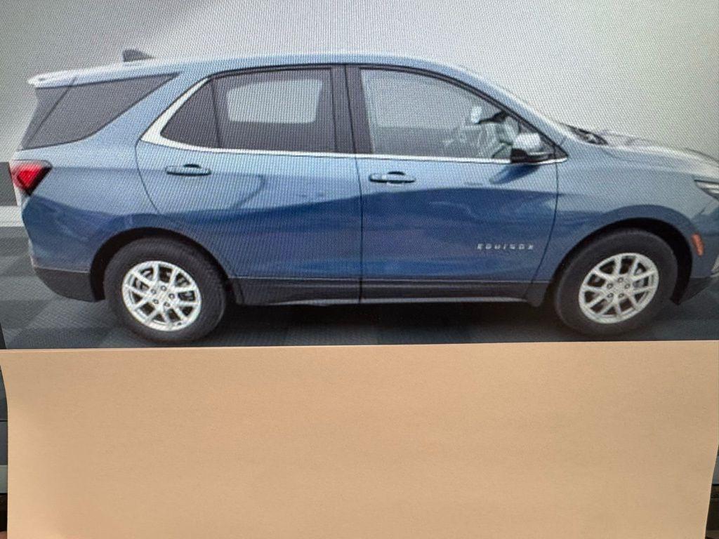 used 2024 Chevrolet Equinox car, priced at $23,399
