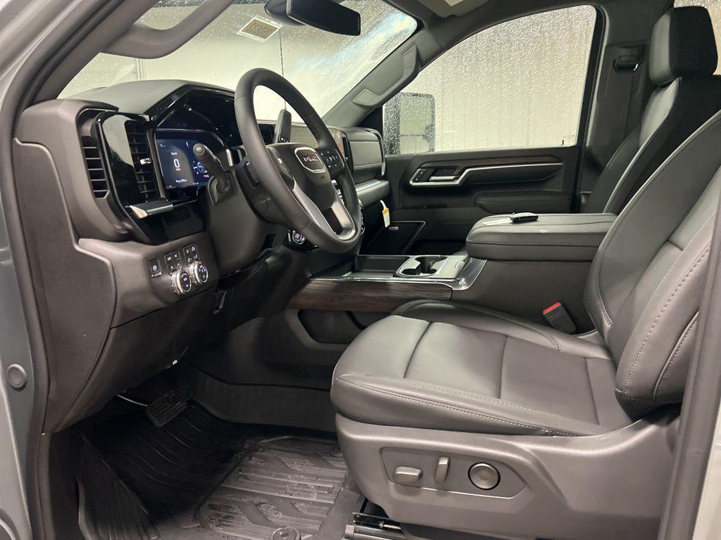 new 2026 GMC Sierra 3500 car, priced at $76,100