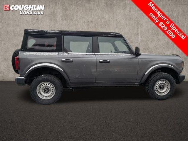 used 2023 Ford Bronco car, priced at $31,998