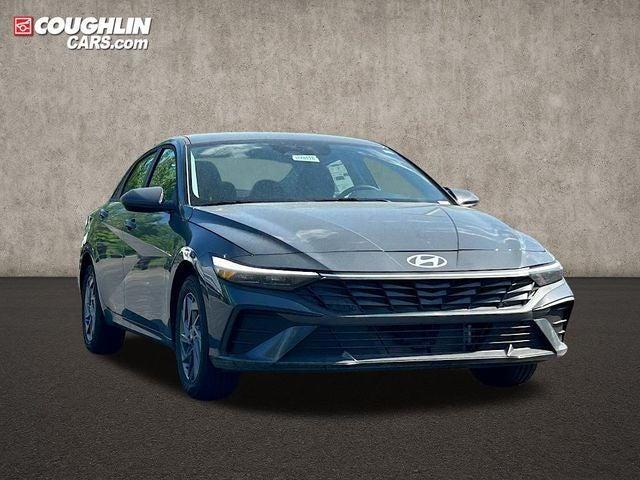 new 2025 Hyundai ELANTRA HEV car, priced at $23,153