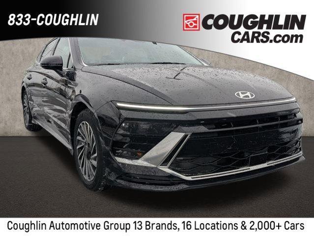 used 2024 Hyundai Sonata Hybrid car, priced at $30,925