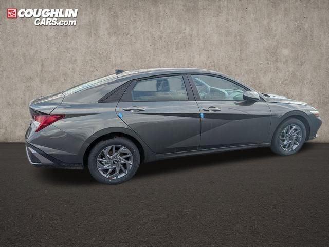 new 2026 Hyundai ELANTRA HEV car, priced at $25,424