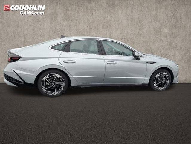 used 2024 Hyundai Sonata car, priced at $29,300
