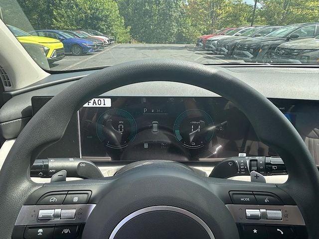 new 2025 Hyundai TUCSON Hybrid car, priced at $33,580