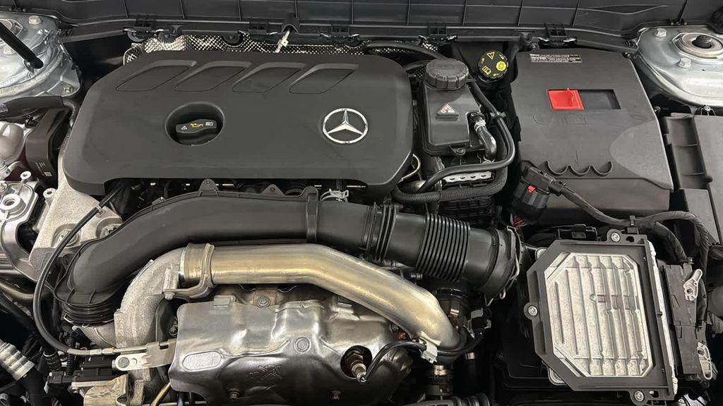 new 2026 Mercedes-Benz GLB 250 car, priced at $53,440