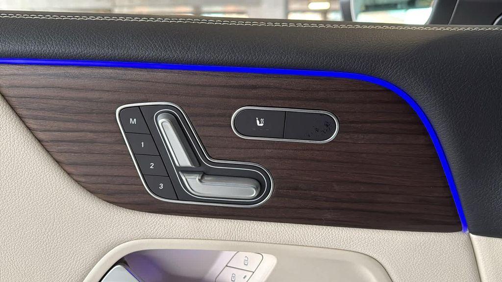 new 2026 Mercedes-Benz GLB 250 car, priced at $53,005