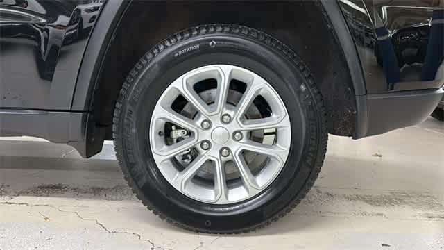 used 2022 Jeep Grand Cherokee car, priced at $21,990