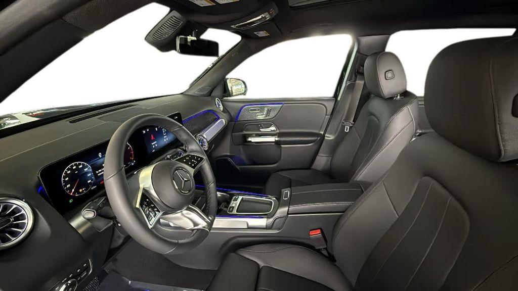 new 2026 Mercedes-Benz GLB 250 car, priced at $53,130