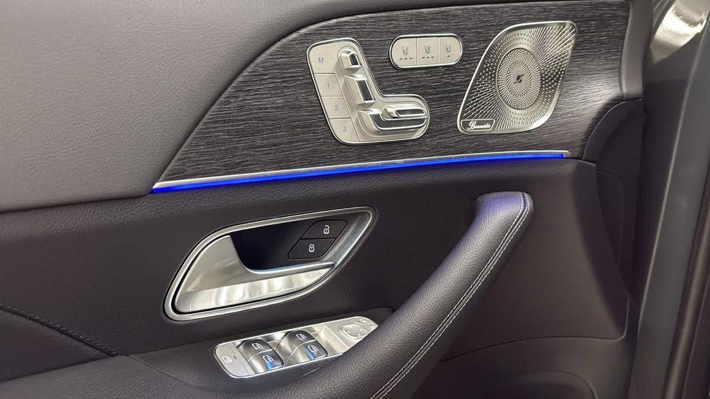 new 2026 Mercedes-Benz GLE 450 car, priced at $79,100